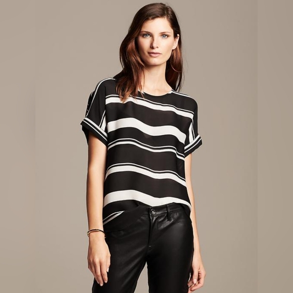 Banana Republic Draped Cuffed Sleeve Top Size XS/S - Picture 1 of 16